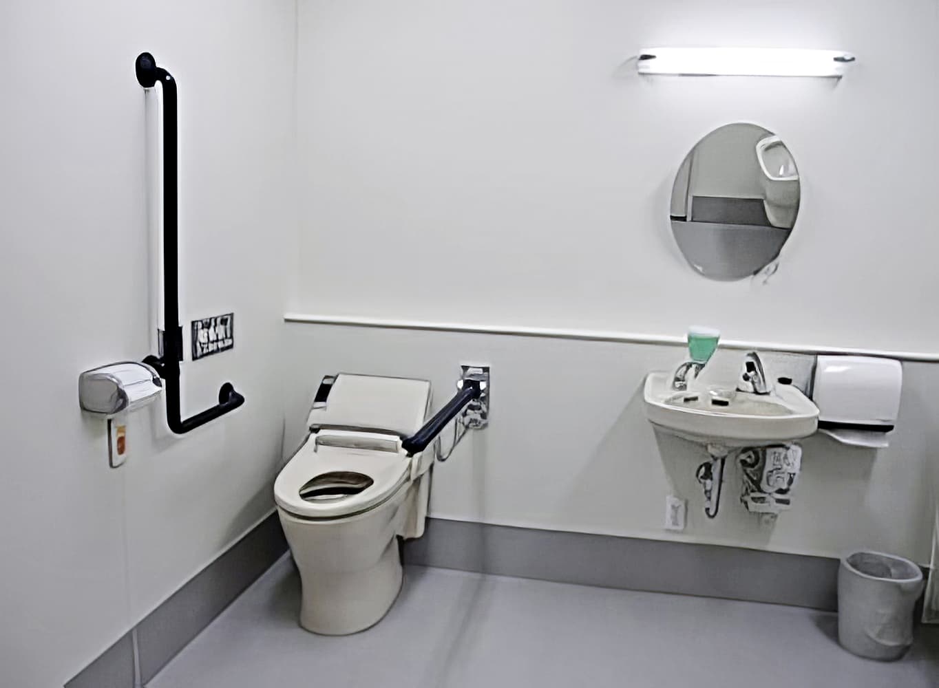 Blueberry Court Fuchu (JP)